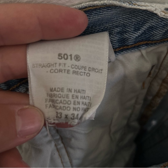 Levi’s 501 Straight Leg Very Distressed Worn-In Jeans Made In Haiti Size W33xL34 - Picture 13 of 14
